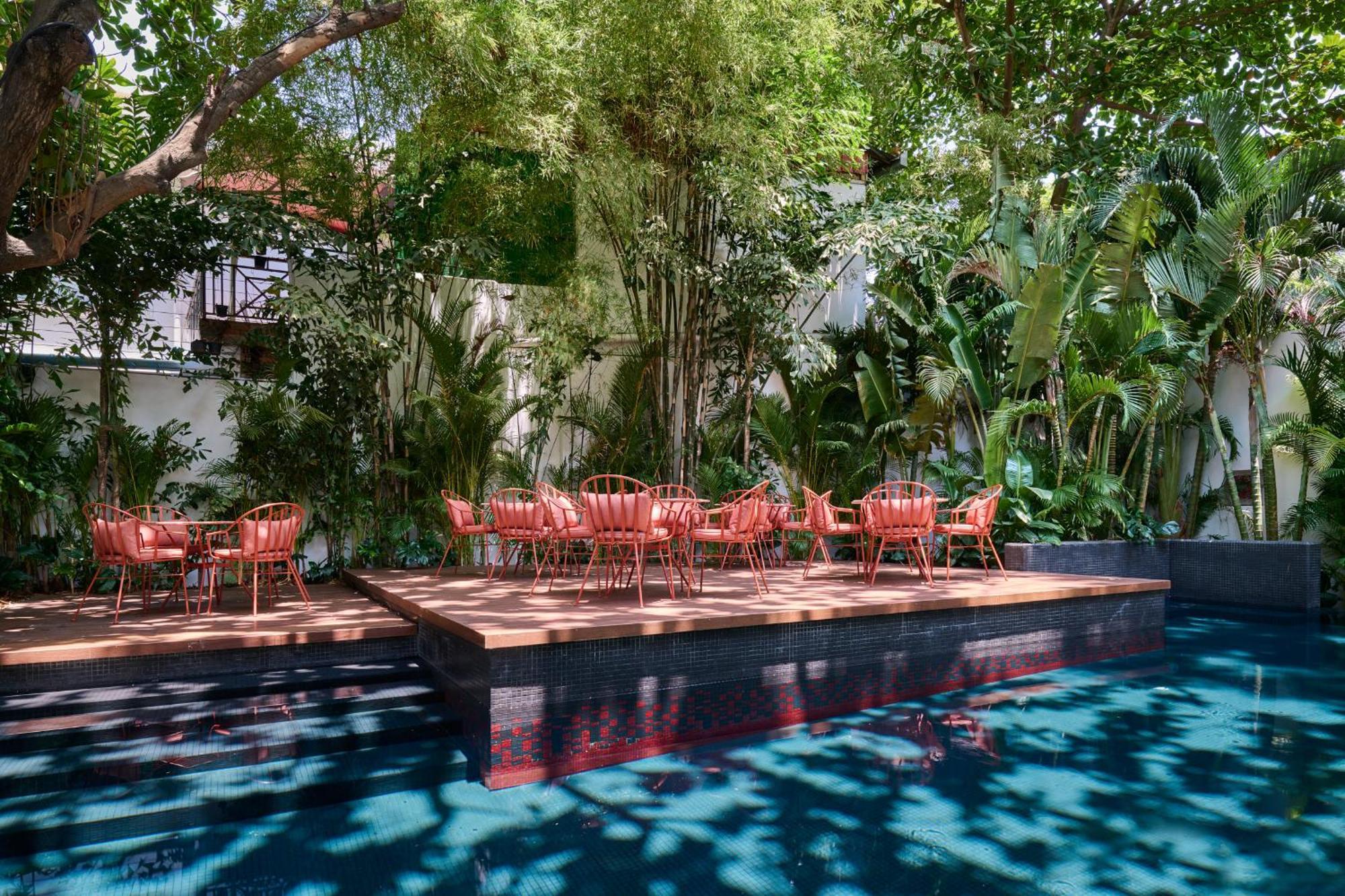 Plantation Urban Resort & Spa Пномпень Экстерьер фото